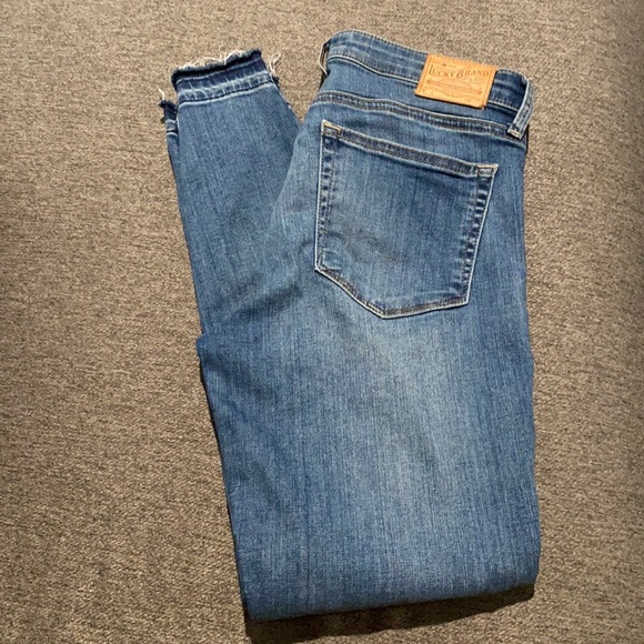 Lucky Brand Denim - Lucky “Ava” Skinny Anke Jeans size 6/28